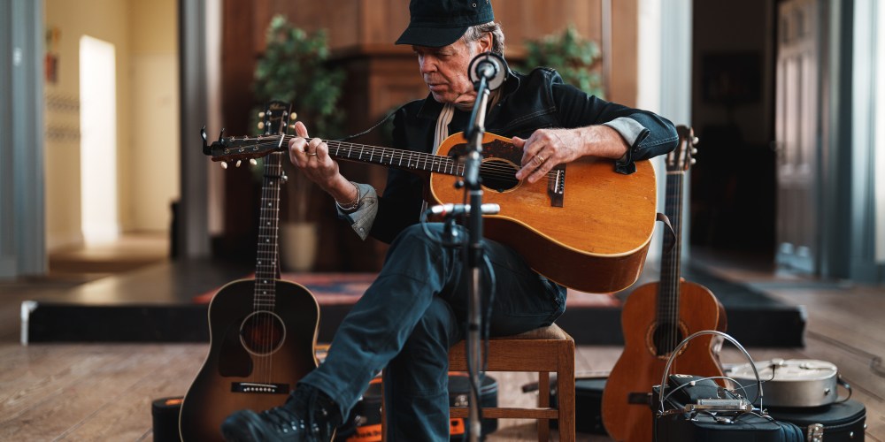 Ad Vanderveen unplugged 2025 3 by Benjamin Vanderveen