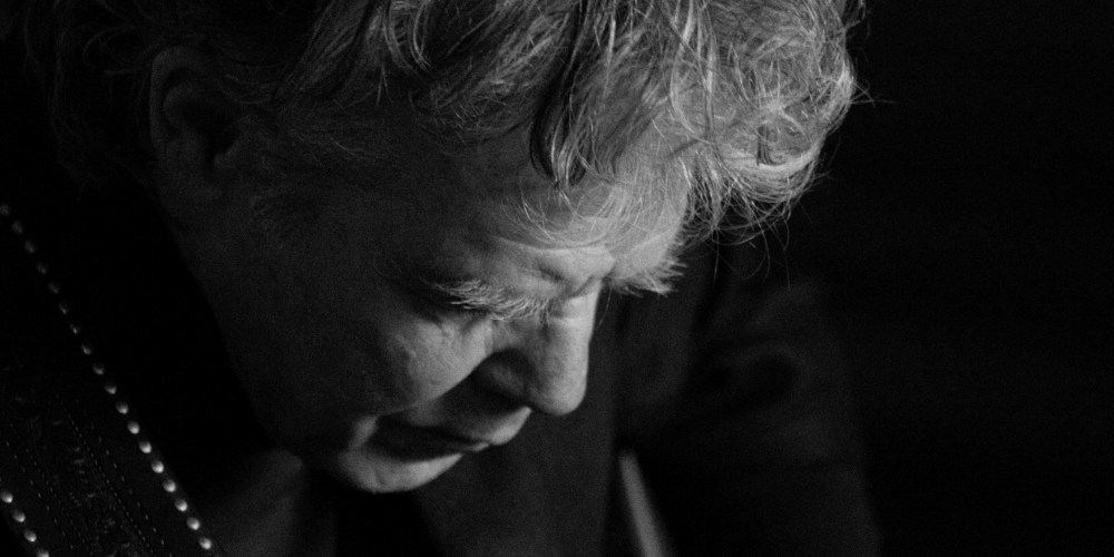 Ad Vanderveen '26 home by Jerry Kooyman